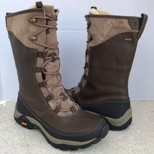 AHNU Tahoe Ridge Insulated Waterproof leather Winter Boots NEW Rugged!